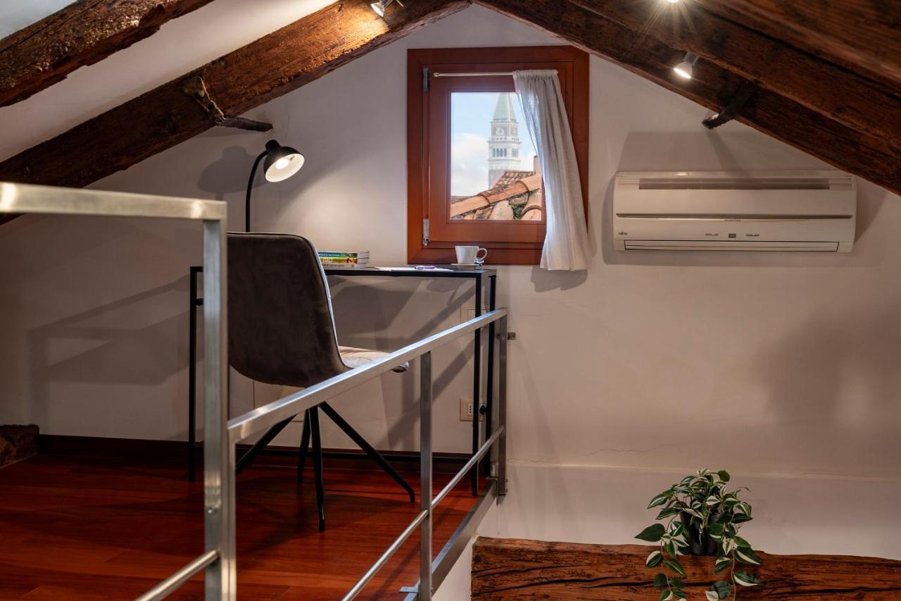 Glass House - Loft 2 Minutes To Rialto Bridge & View ヴェネツィア エクステリア 写真